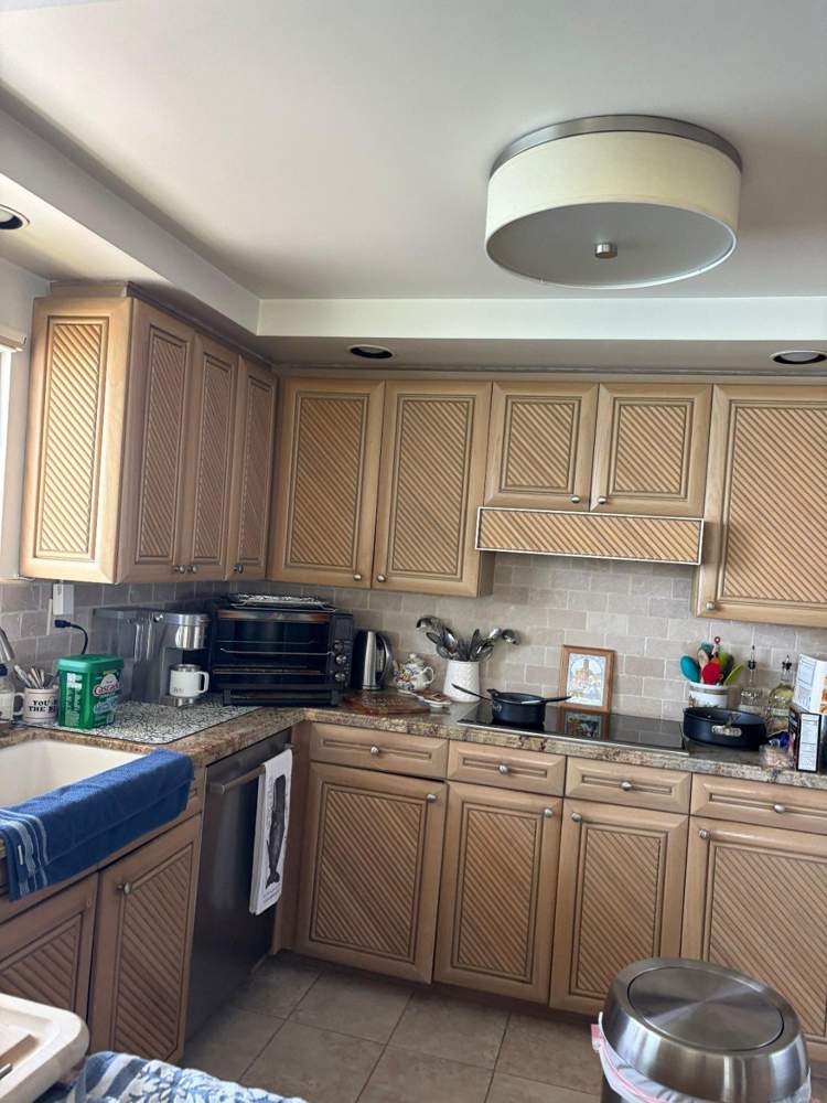 Kitchen cabinetry and appliance layout