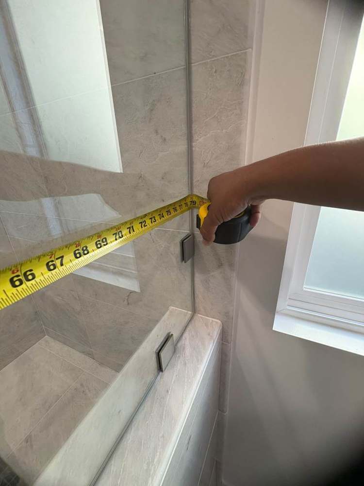 Photo 18 · Existing bathroom and fixture references